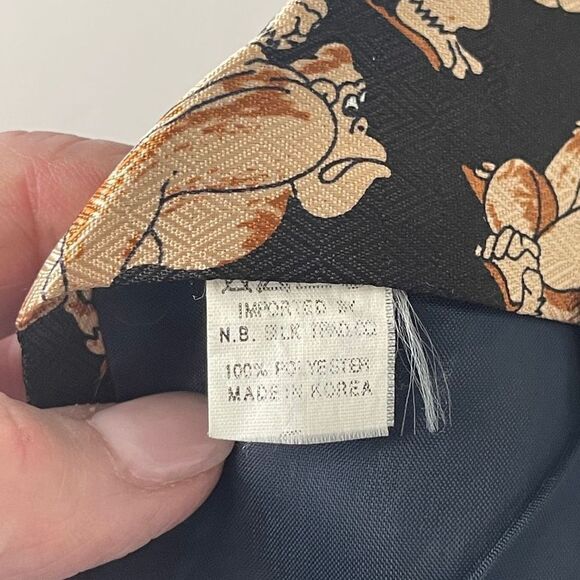 Gorilla Graphic Necktie‎ - Picture 3 of 5